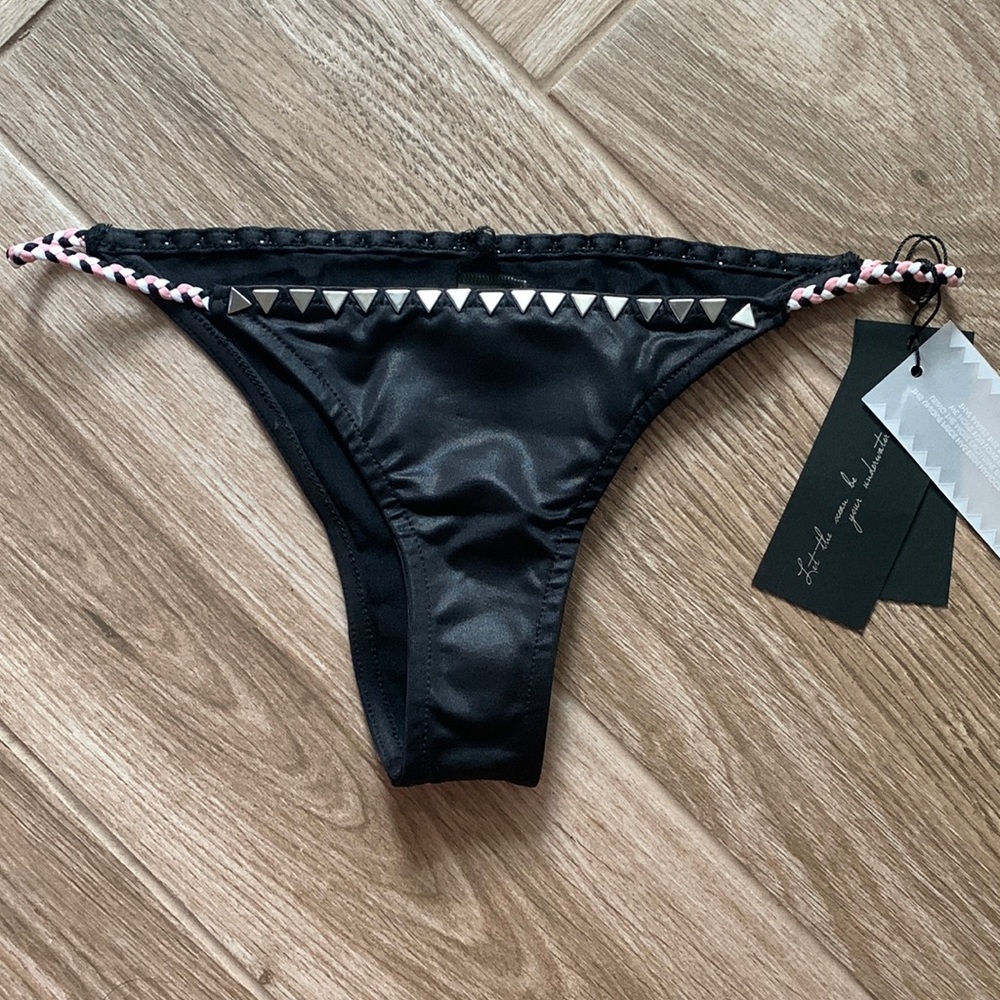 Same Los Angeles Vixen Studded top Vamp bottom - Picture 3 of 12